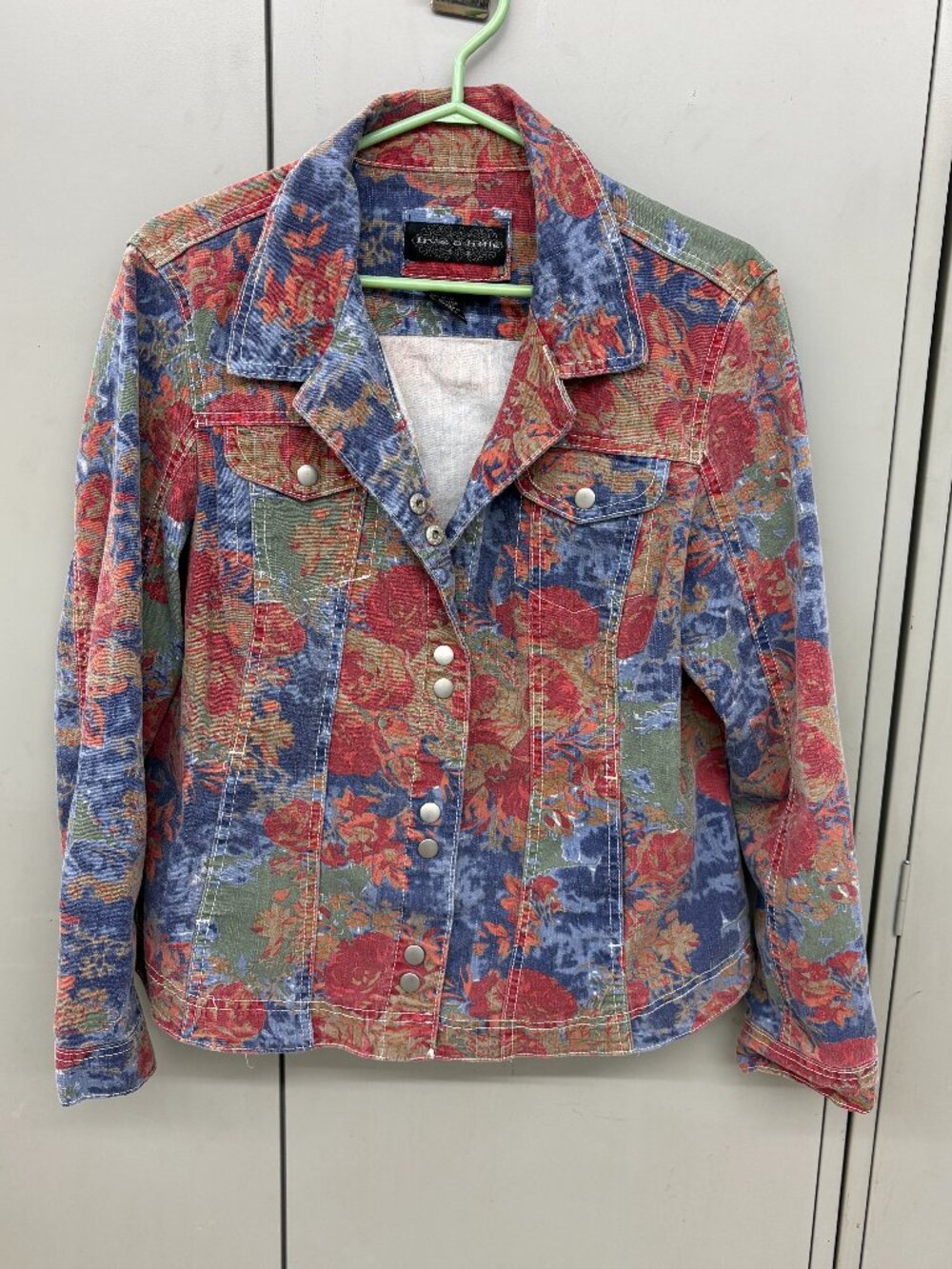 Live A Little Floral Denim Jacket Size L Rose Print Vintage Boho Button Front